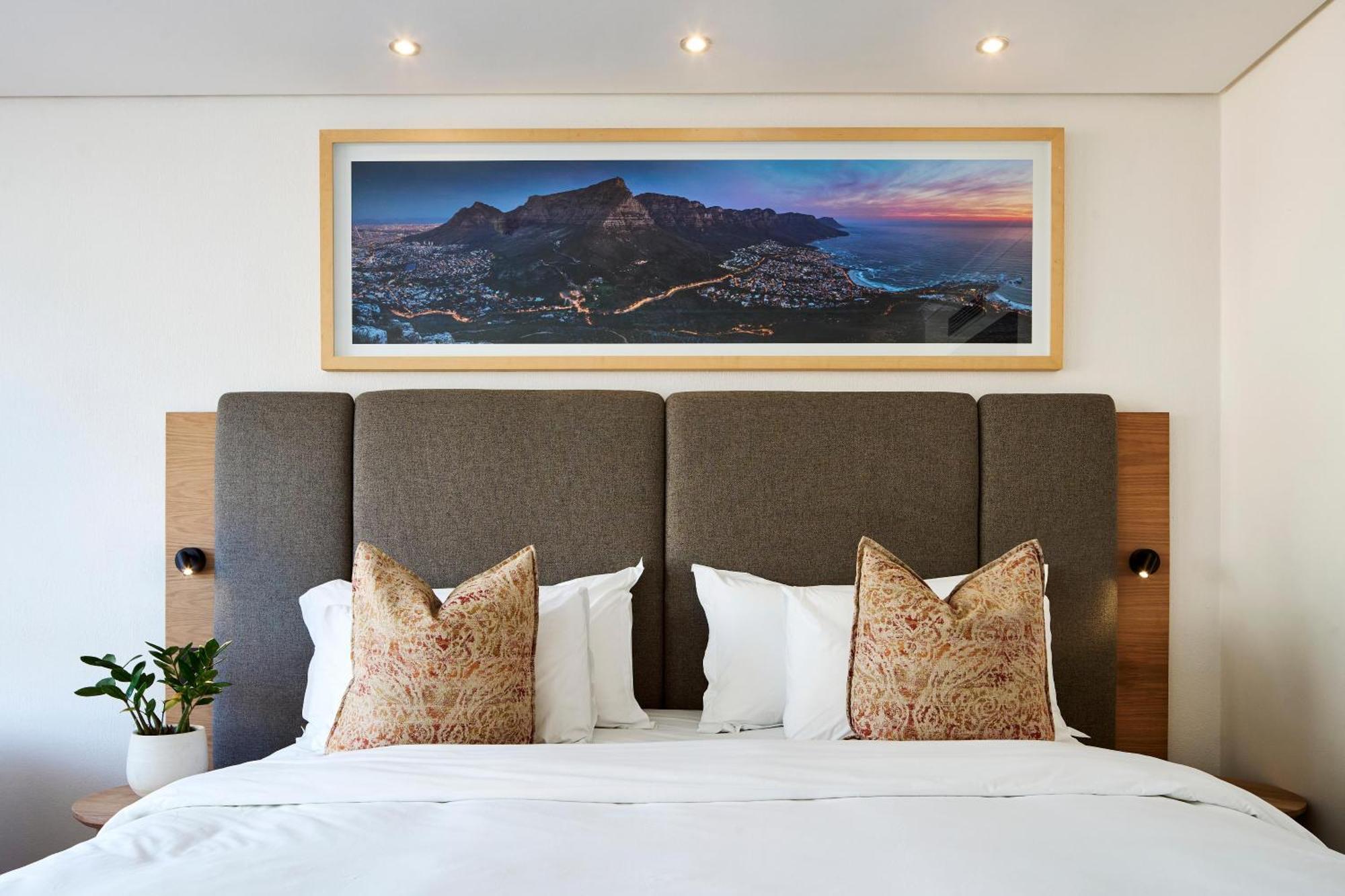 Classic Twin Room Mountain View