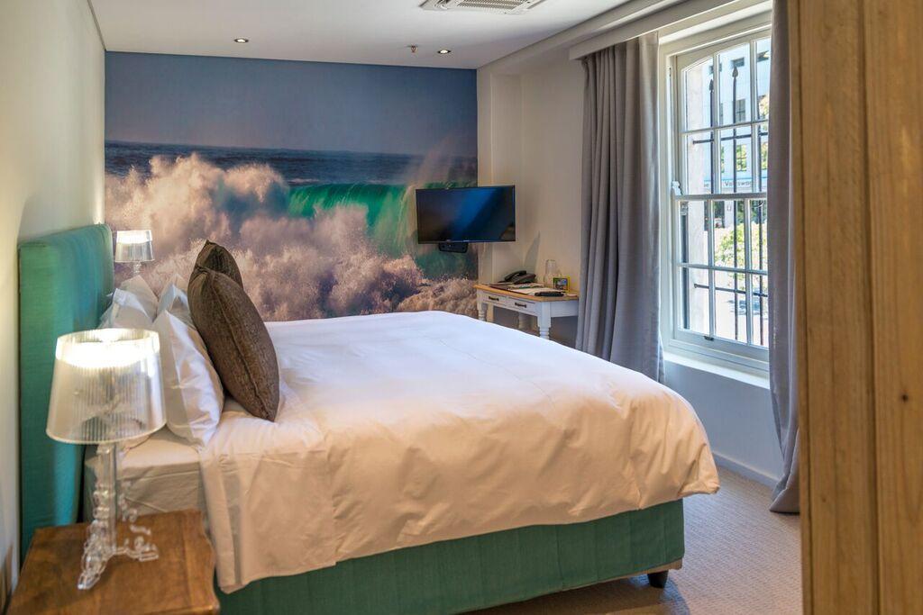 Two-Bedroom Apartment,1030857694:JPEG